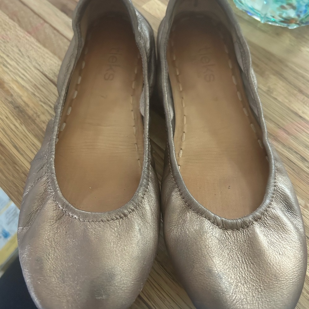 Tieks size 7